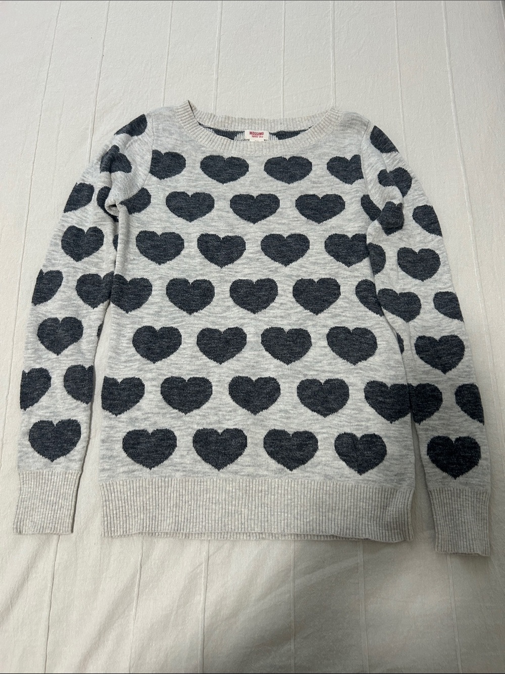 Mossimo Light Gray Crewneck Sweater with Black Heart Print Size S